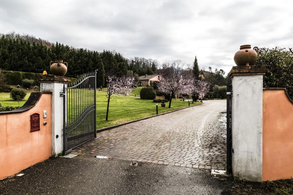Agriturismo Casa Volaterra Volterra Kültér fotó